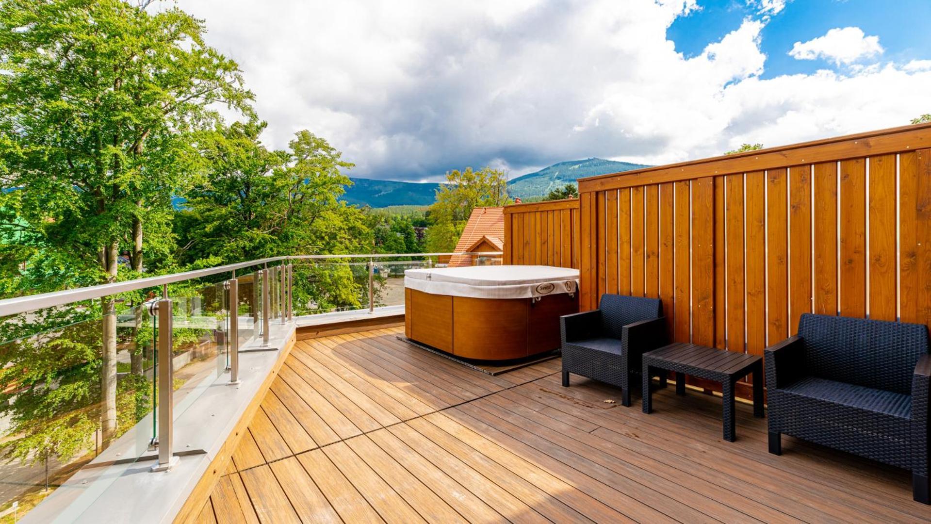 Royal Prestige Collection Z Prywatnym Jacuzzi - Stone Hill Resort Z Basenem I Saunami Szklarska Poreba Exterior photo